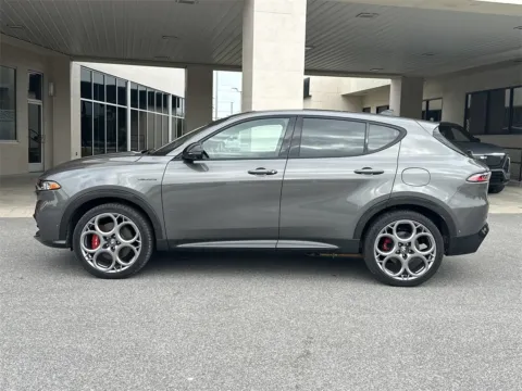 More photos of 2024 Alfa Romeo Tonale Veloce at Step One Cadillac Buick GMC Pensacola, FL