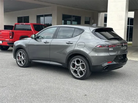 More photos of 2024 Alfa Romeo Tonale Veloce at Step One Cadillac Buick GMC Pensacola, FL