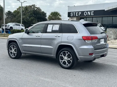 More photos of 2019 Jeep Grand Cherokee Overland at Step One Cadillac Buick GMC Pensacola, FL