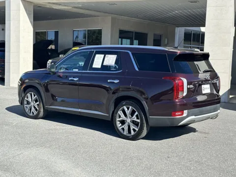 More photos of 2022 Hyundai Palisade SEL at Step One Cadillac Buick GMC Pensacola, FL