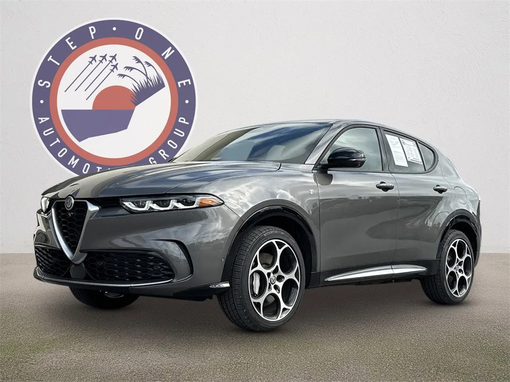 Gray 2024 Alfa Romeo Tonale Ti for sale in Pensacola, FL