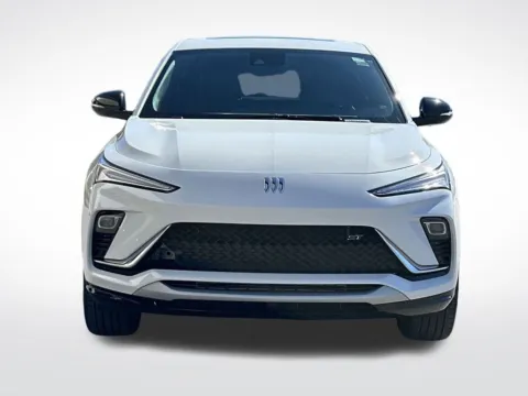 More photos of 2024 Buick Envista Sport Touring at Step One Cadillac Buick GMC Pensacola, FL