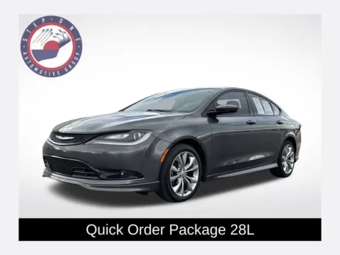 Gray 2015 Chrysler 200 S for sale in Pensacola, FL