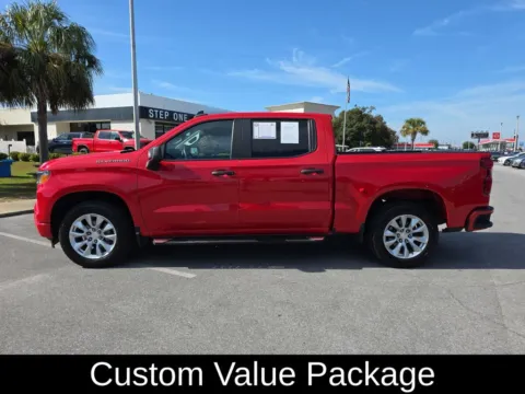 More photos of 2022 Chevrolet Silverado 1500 Custom at Step One Cadillac Buick GMC Pensacola, FL
