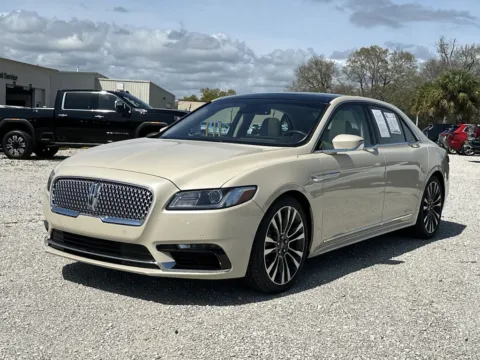 White 2018 Lincoln Continental Select for sale in Pensacola, FL