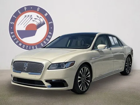 White 2018 Lincoln Continental Select for sale in Pensacola, FL