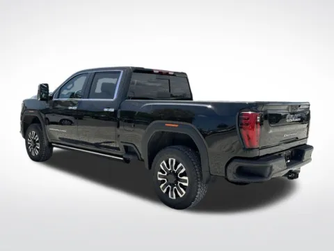More photos of 2026 GMC Sierra 2500HD Denali Ultimate at Step One Cadillac Buick GMC Pensacola, FL