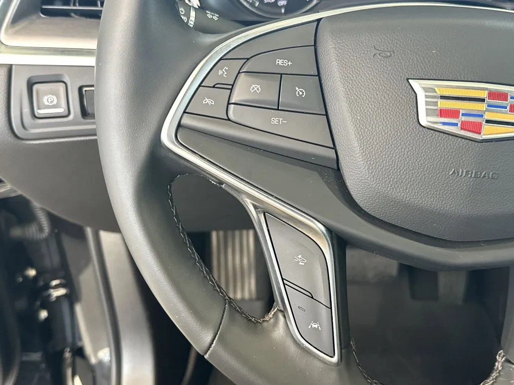 2025 Cadillac XT5 Luxury - Photo 18