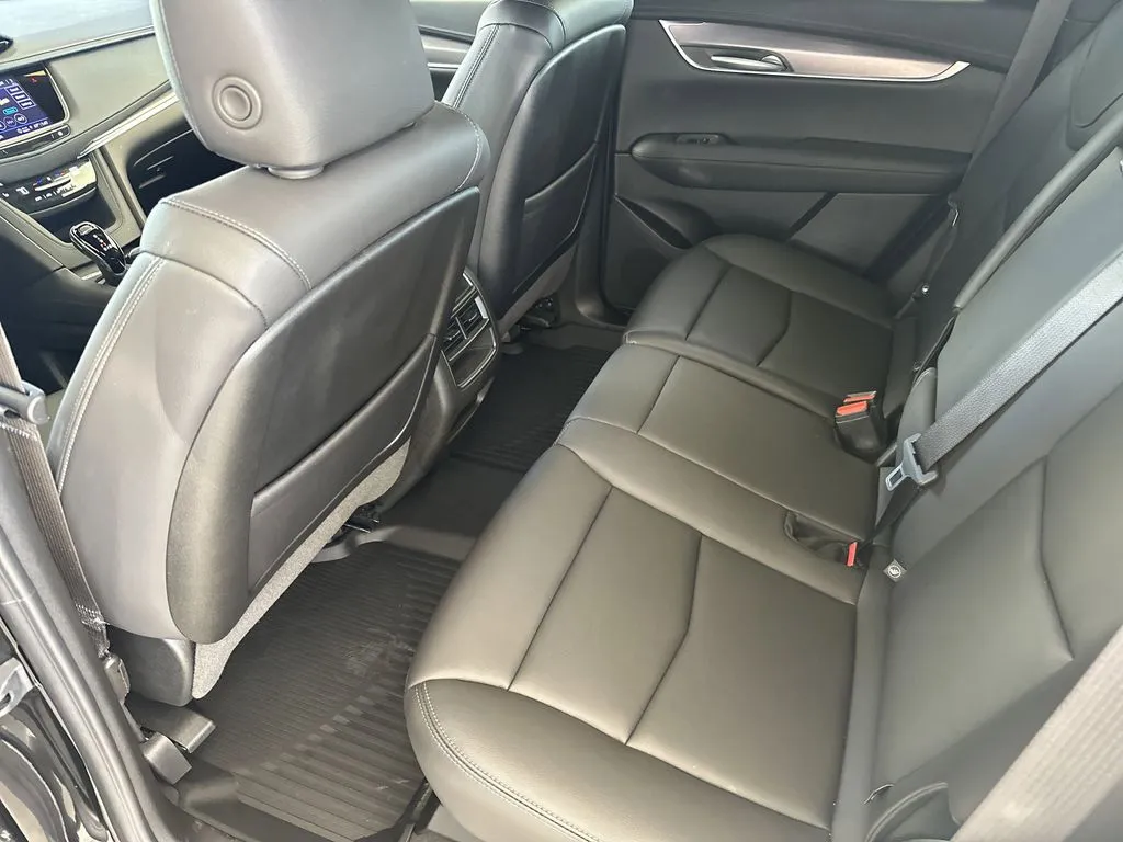 2025 Cadillac XT5 Luxury - Photo 25