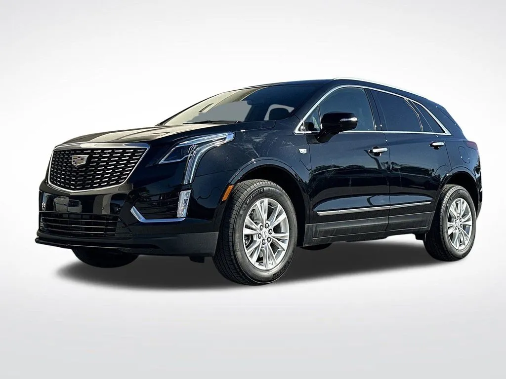 2025 Cadillac XT5 Luxury - Photo 2
