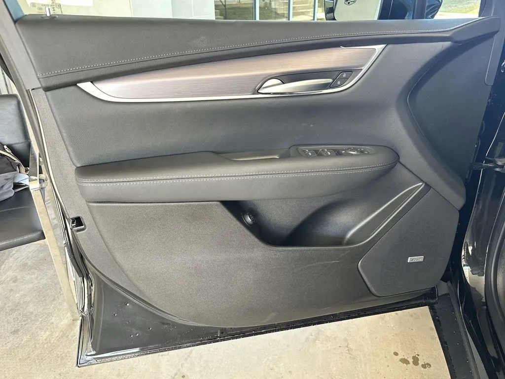 2025 Cadillac XT5 Luxury - Photo 7