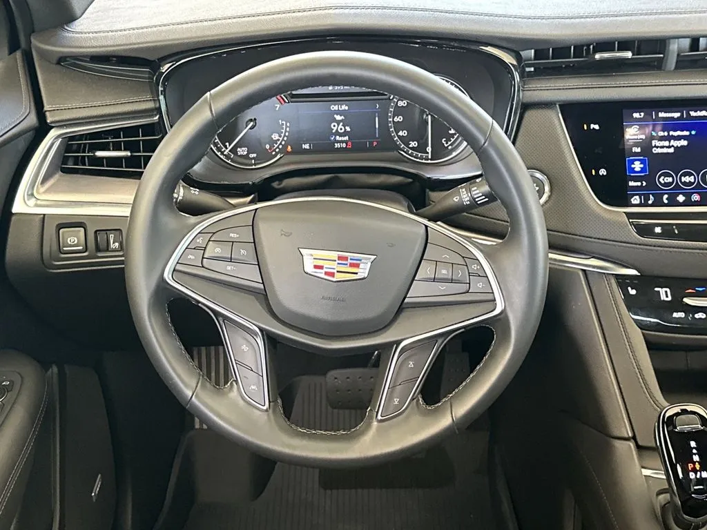 2025 Cadillac XT5 Luxury - Photo 14