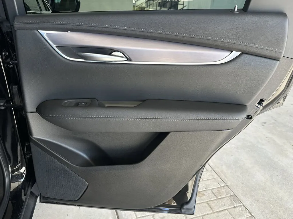 2025 Cadillac XT5 Luxury - Photo 29