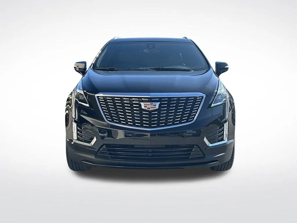 2025 Cadillac XT5 Luxury - Photo 3