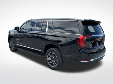 More photos of 2026 GMC Yukon XL Elevation at Step One Cadillac Buick GMC Pensacola, FL