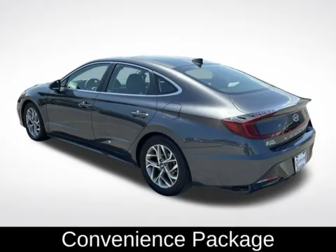 More photos of 2021 Hyundai Sonata SEL at Step One Cadillac Buick GMC Pensacola, FL