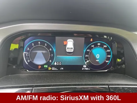 More photos of 2025 Volkswagen Atlas Cross Sport 2.0T SE w/Technology at Step One Cadillac Buick GMC Pensacola, FL