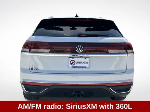 More photos of 2025 Volkswagen Atlas Cross Sport 2.0T SE w/Technology at Step One Cadillac Buick GMC Pensacola, FL