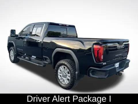 More photos of 2022 GMC Sierra 2500HD Denali at Step One Cadillac Buick GMC Pensacola, FL