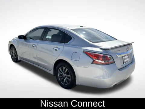 More photos of 2015 Nissan Altima 2.5 S at Step One Cadillac Buick GMC Pensacola, FL