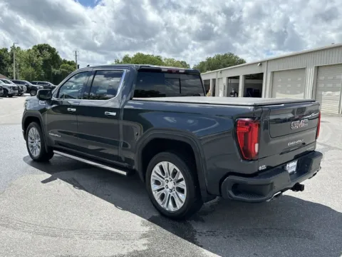 More photos of 2021 GMC Sierra 1500 Denali at Step One Cadillac Buick GMC Pensacola, FL