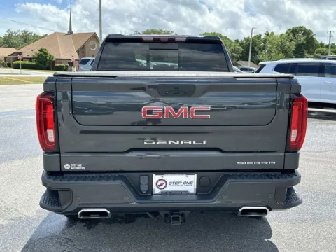 More photos of 2021 GMC Sierra 1500 Denali at Step One Cadillac Buick GMC Pensacola, FL
