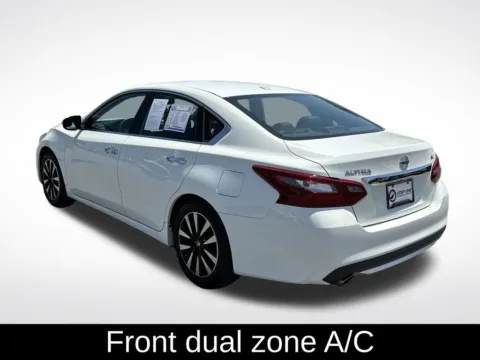 More photos of 2018 Nissan Altima 2.5 SL at Step One Cadillac Buick GMC Pensacola, FL