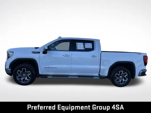 More photos of 2022 GMC Sierra 1500 SLT at Step One Cadillac Buick GMC Pensacola, FL