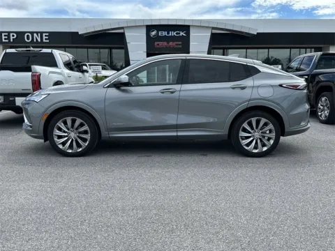 More photos of 2025 Buick Envista Avenir at Step One Cadillac Buick GMC Pensacola, FL