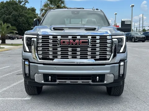 More photos of 2025 GMC Sierra 2500HD Denali at Step One Cadillac Buick GMC Pensacola, FL
