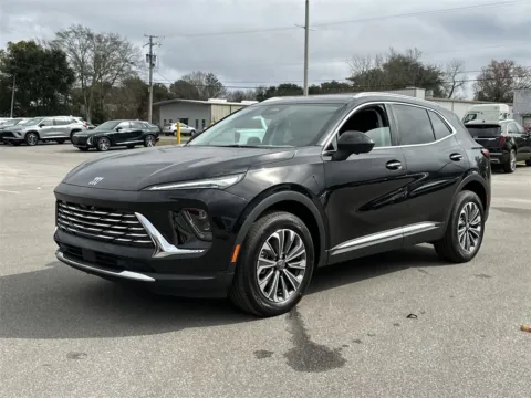 More photos of 2025 Buick Envision Preferred at Step One Cadillac Buick GMC Pensacola, FL