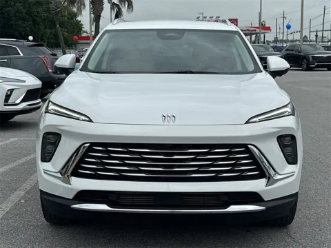 More photos of 2025 Buick Envision Preferred at Step One Cadillac Buick GMC Pensacola, FL