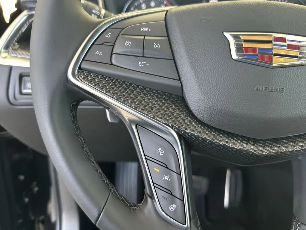 2025 Cadillac XT5 Sport - Photo 24