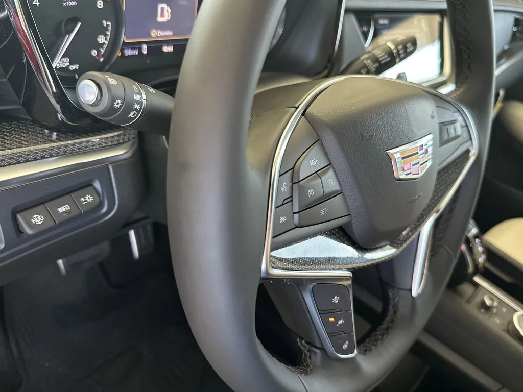 2025 Cadillac XT5 Sport - Photo 23