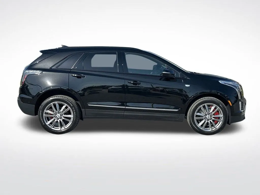 2025 Cadillac XT5 Sport - Photo 9