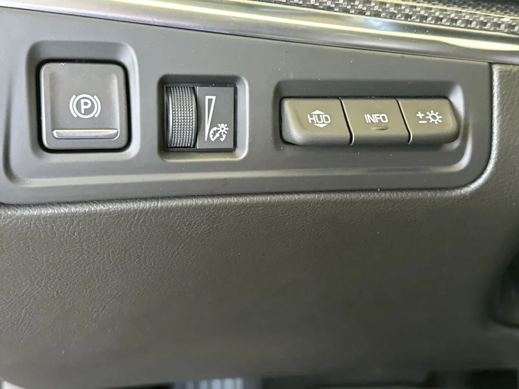2025 Cadillac XT5 Sport - Photo 22