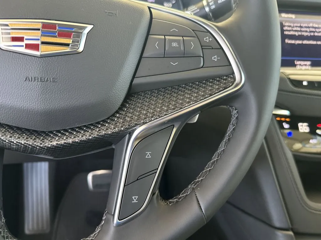 2025 Cadillac XT5 Sport - Photo 25
