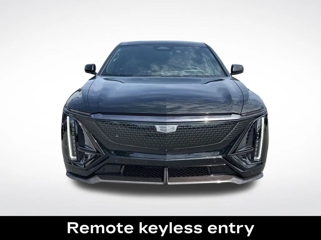 2026 Cadillac LYRIQ V Premium - Photo 3