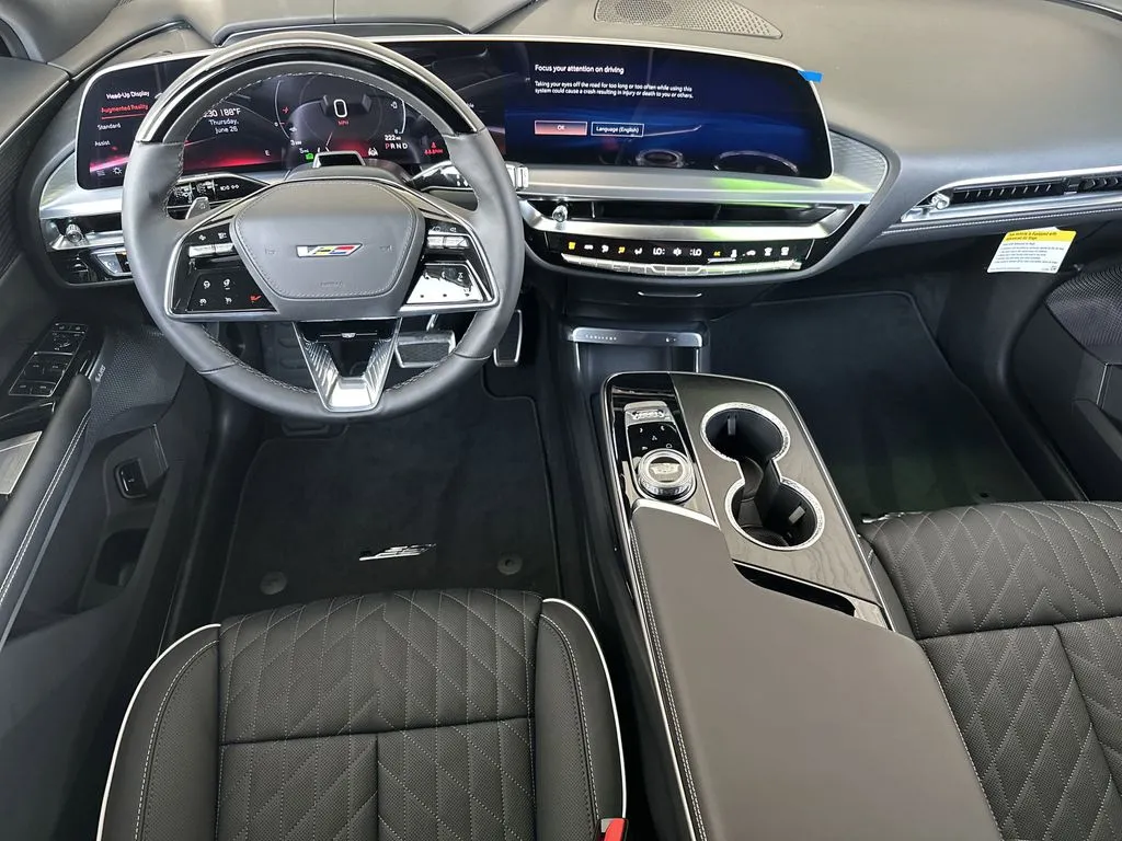 2026 Cadillac LYRIQ V Premium - Photo 17