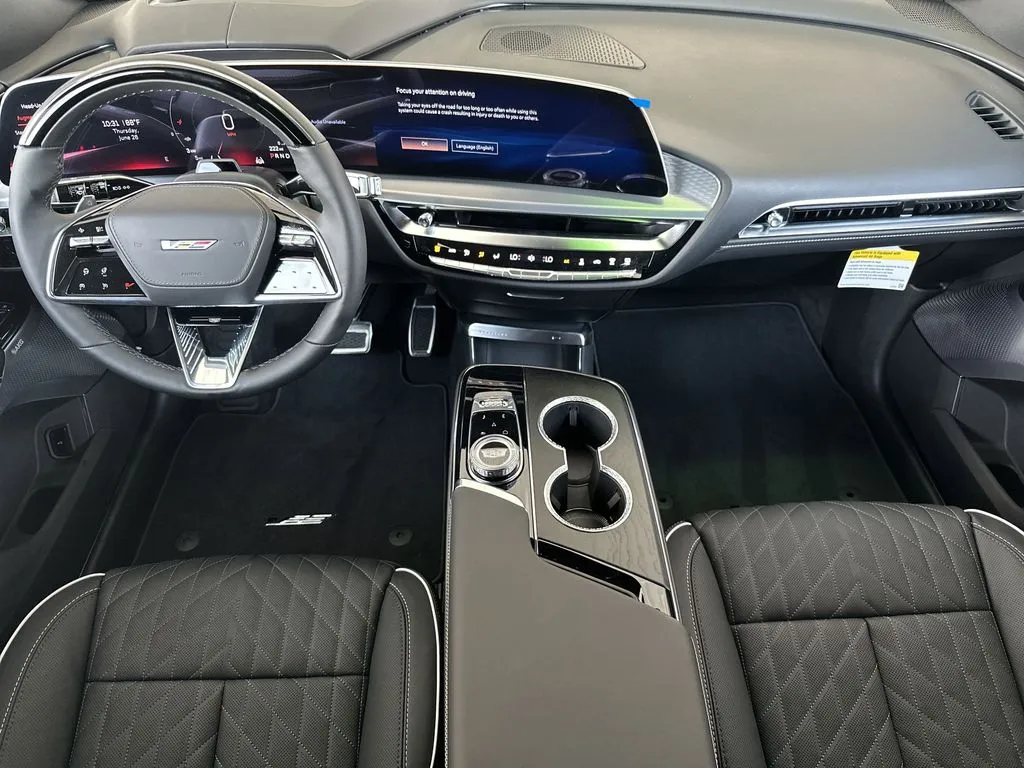 2026 Cadillac LYRIQ V Premium - Photo 18