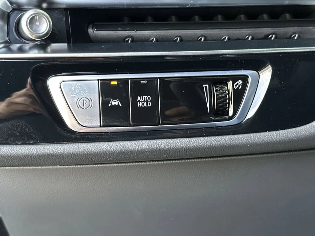 2026 Cadillac LYRIQ V Premium - Photo 22