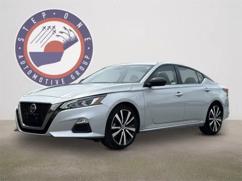 Photos of 2022 Nissan Altima 2.5 SR for sale in Pensacola, FL at Step One Cadillac Buick GMC Pensacola
