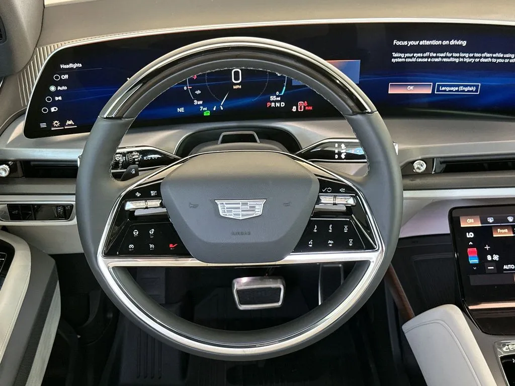 2026 Cadillac VISTIQ Luxury - Photo 16