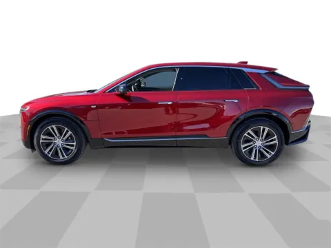 More photos of 2025 Cadillac LYRIQ Luxury at Step One Cadillac Buick GMC Pensacola, FL