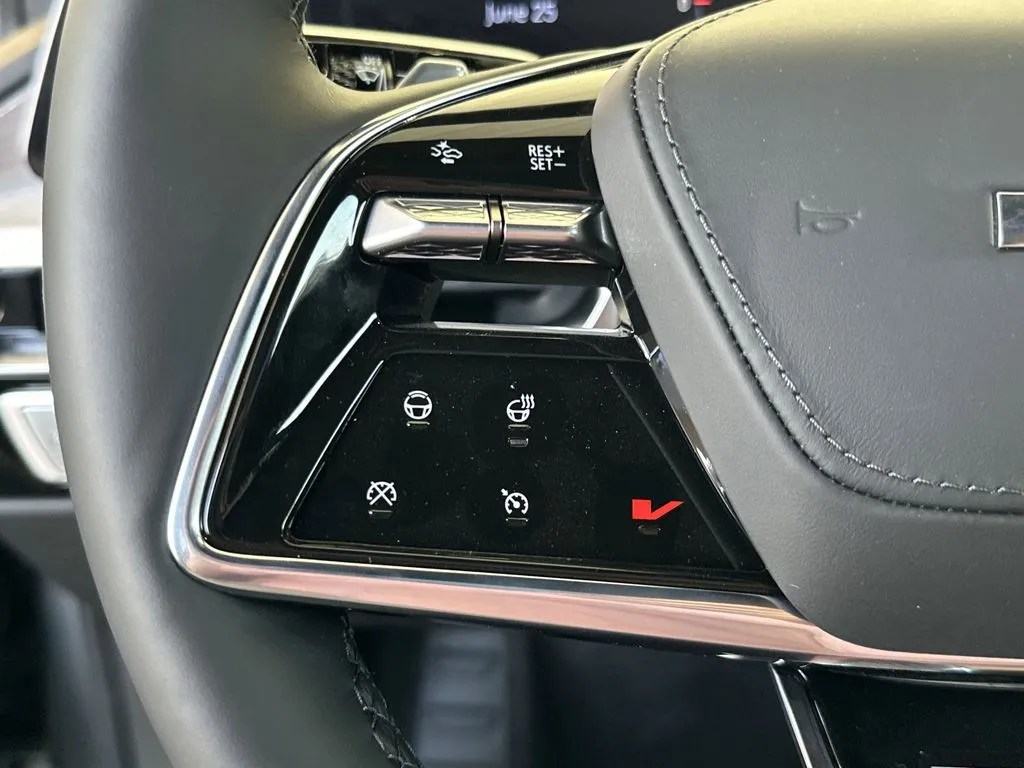 2026 Cadillac LYRIQ V - Photo 22