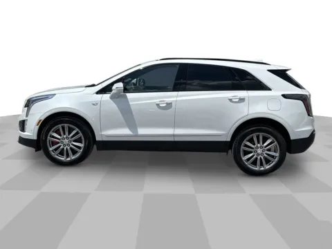 More photos of 2025 Cadillac XT5 Sport at Step One Cadillac Buick GMC Pensacola, FL