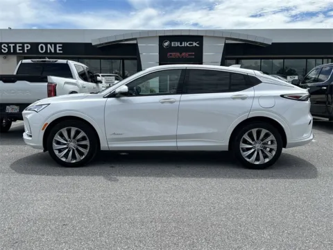 More photos of 2025 Buick Envista Avenir at Step One Cadillac Buick GMC Pensacola, FL