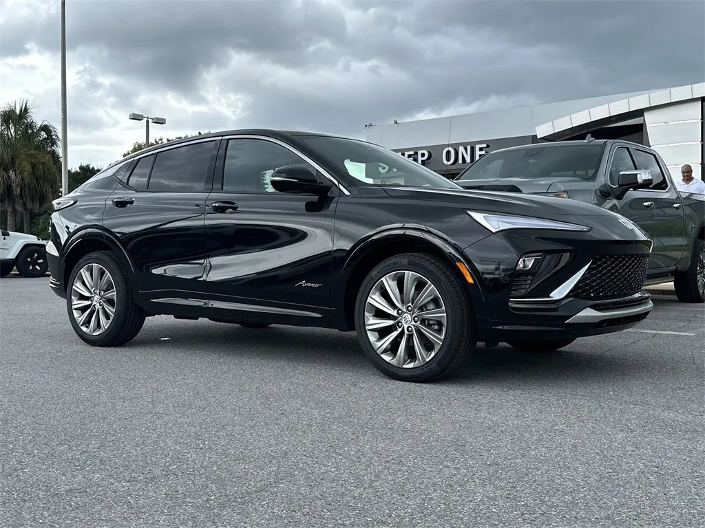 2025 Buick Envista Avenir photo 4