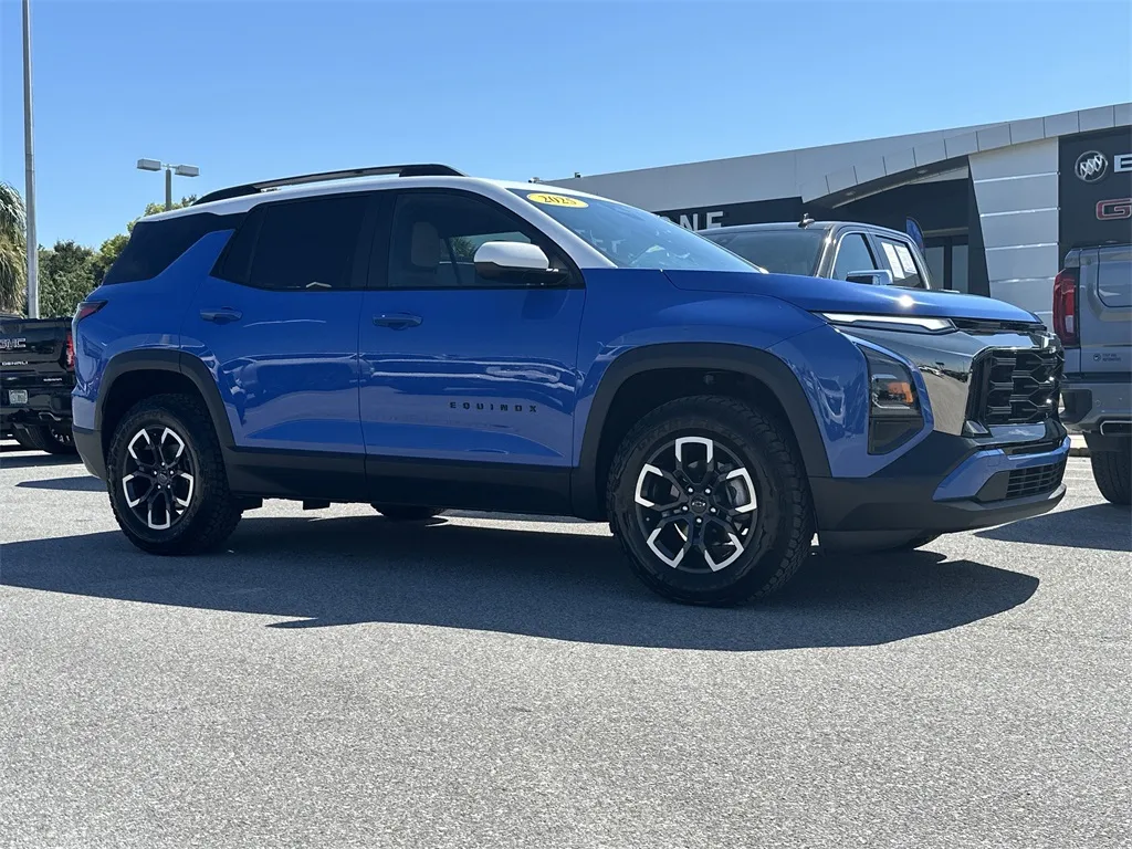 2025 Chevrolet Equinox ACTIV photo 4