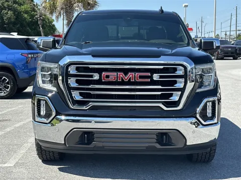 More photos of 2019 GMC Sierra 1500 SLT at Step One Cadillac Buick GMC Pensacola, FL